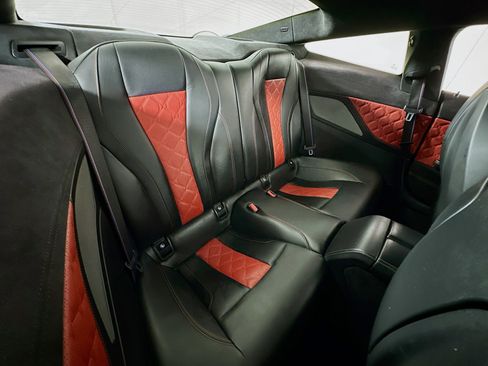 Used 2023 BMW M8 Competition image 28