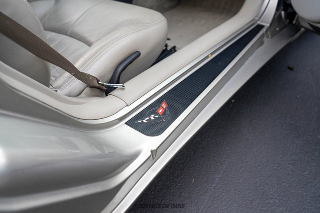 Used 2000 Chevrolet Corvette Coupe RWD image 47