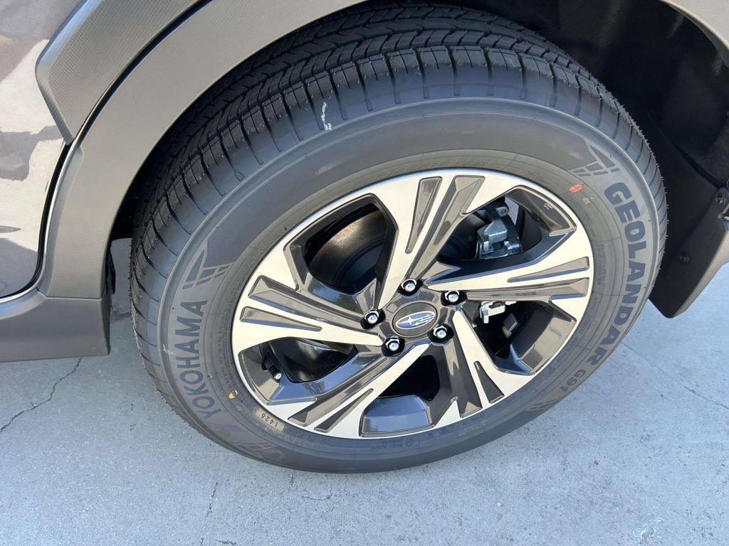 New 2026 Subaru Crosstrek 2.5i Premium AWD/4WD image 6