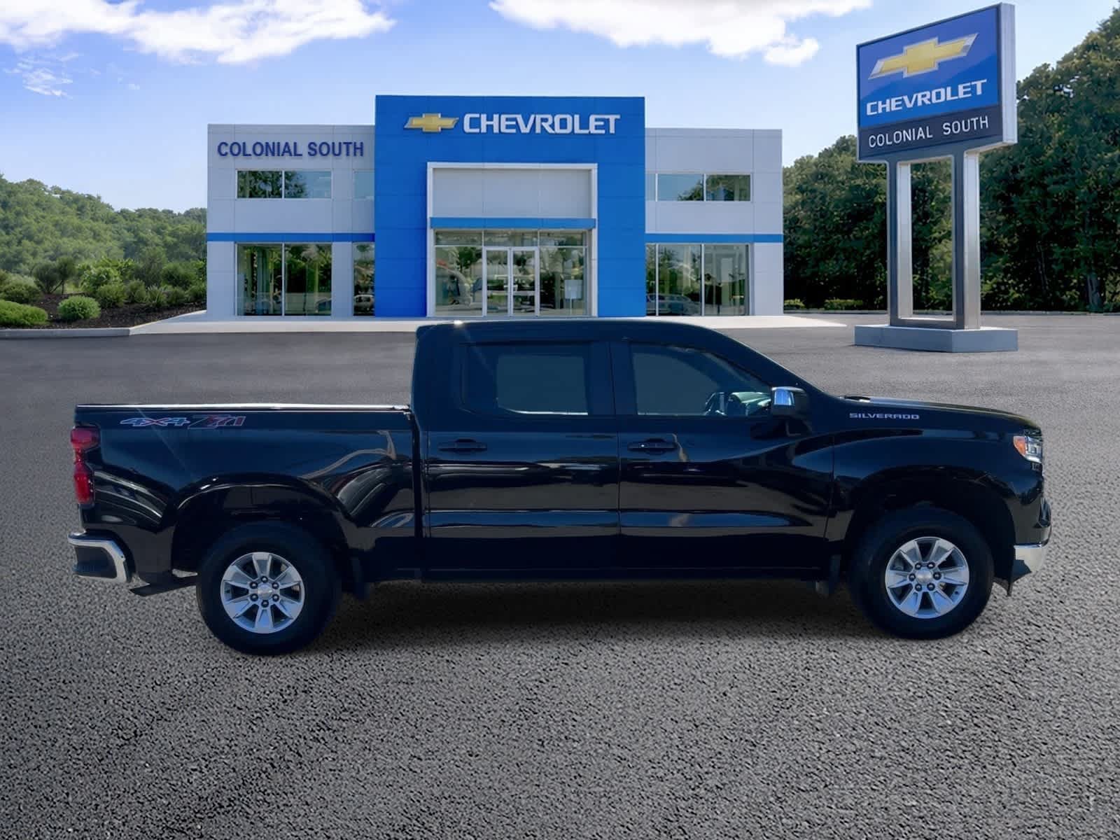 Certified 2024 Chevrolet Silverado 1500 LT AWD/4WD image 7