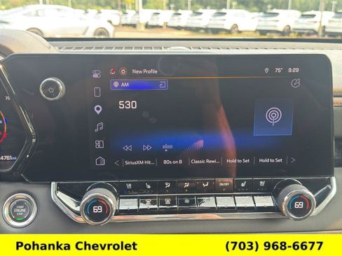 Used 2025 Chevrolet Colorado Z71 w/ Z71 Convenience Package 2 AWD/4WD image 16