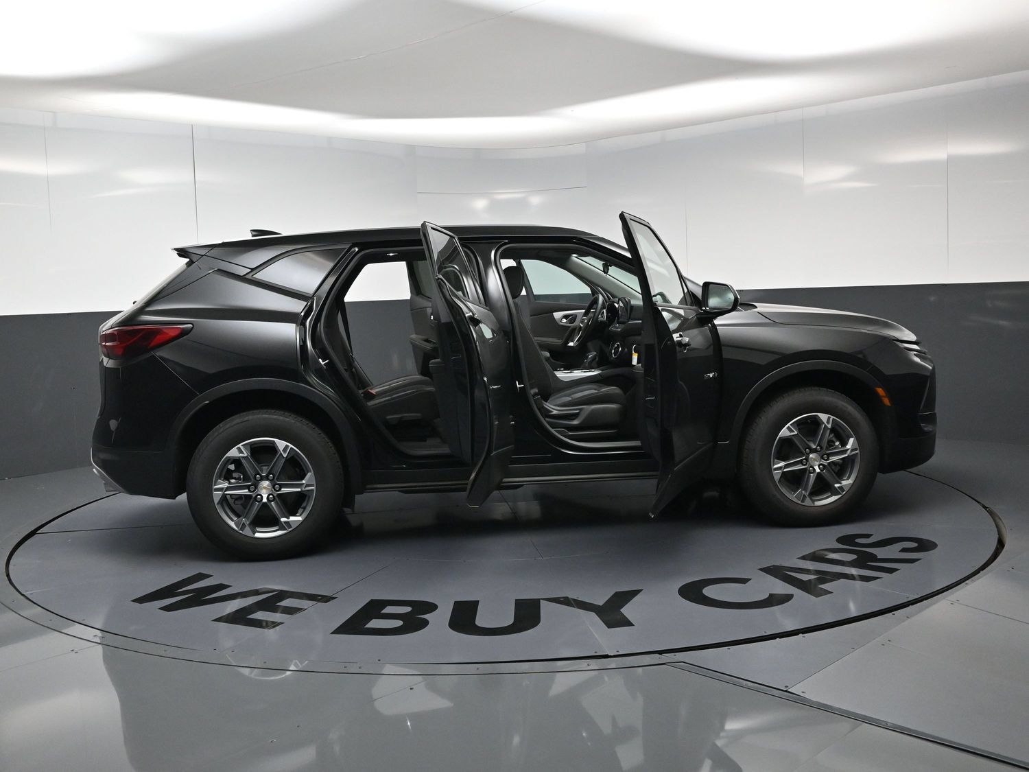 Used 2026 Chevrolet Blazer LT FWD image 25