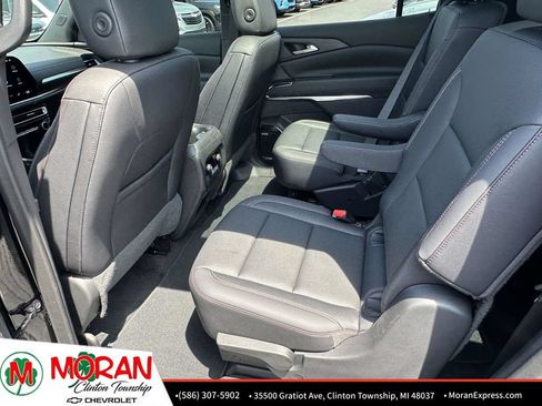 Certified 2025 Chevrolet Traverse Z71 w/ Enhanced Driving Package AWD/4WD image 13