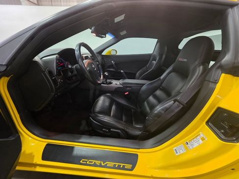 Used 2007 Chevrolet Corvette Z06 w/ Preferred Equipment Group RWD image 18