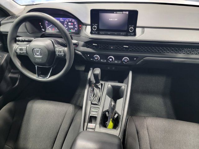 Used 2023 Honda Accord EX image 29