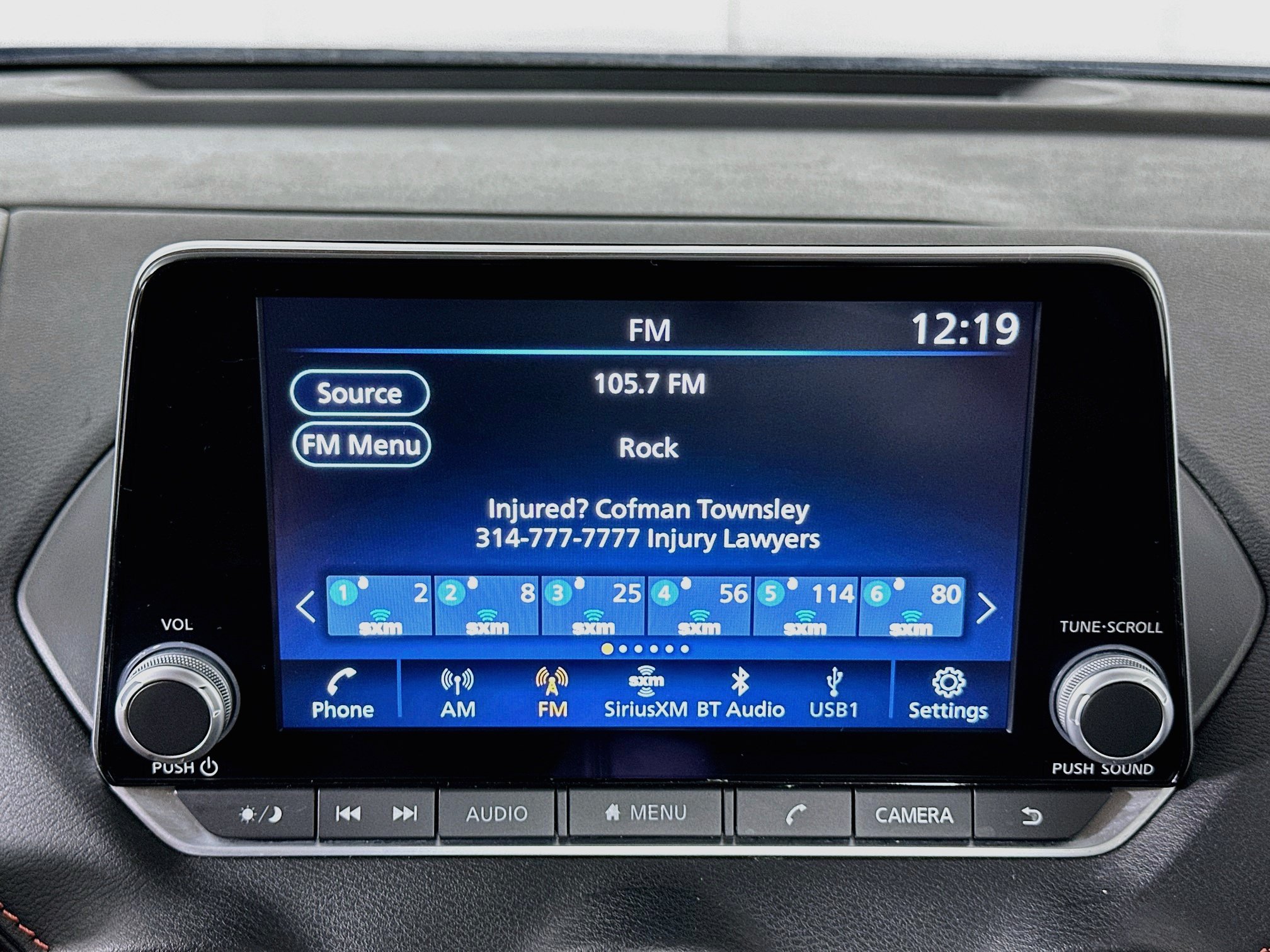 Used 2025 Nissan Sentra SR FWD image 21