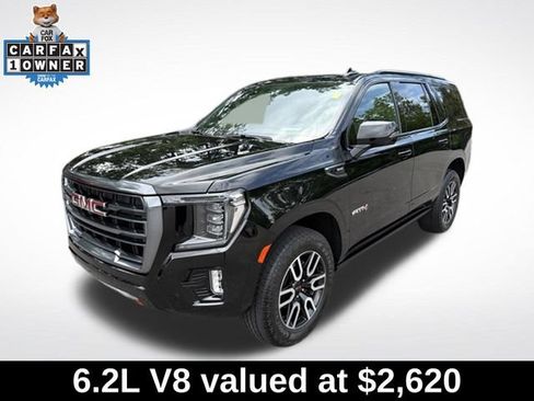 Used 2024 GMC Yukon AT4 w/ Technology Package AWD/4WD image 3