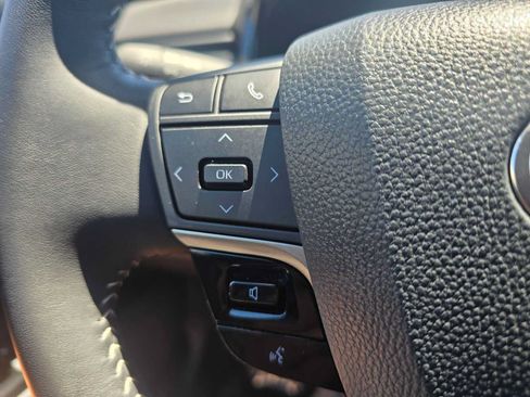Used 2026 Toyota Camry SE w/ Convenience Package FWD image 32