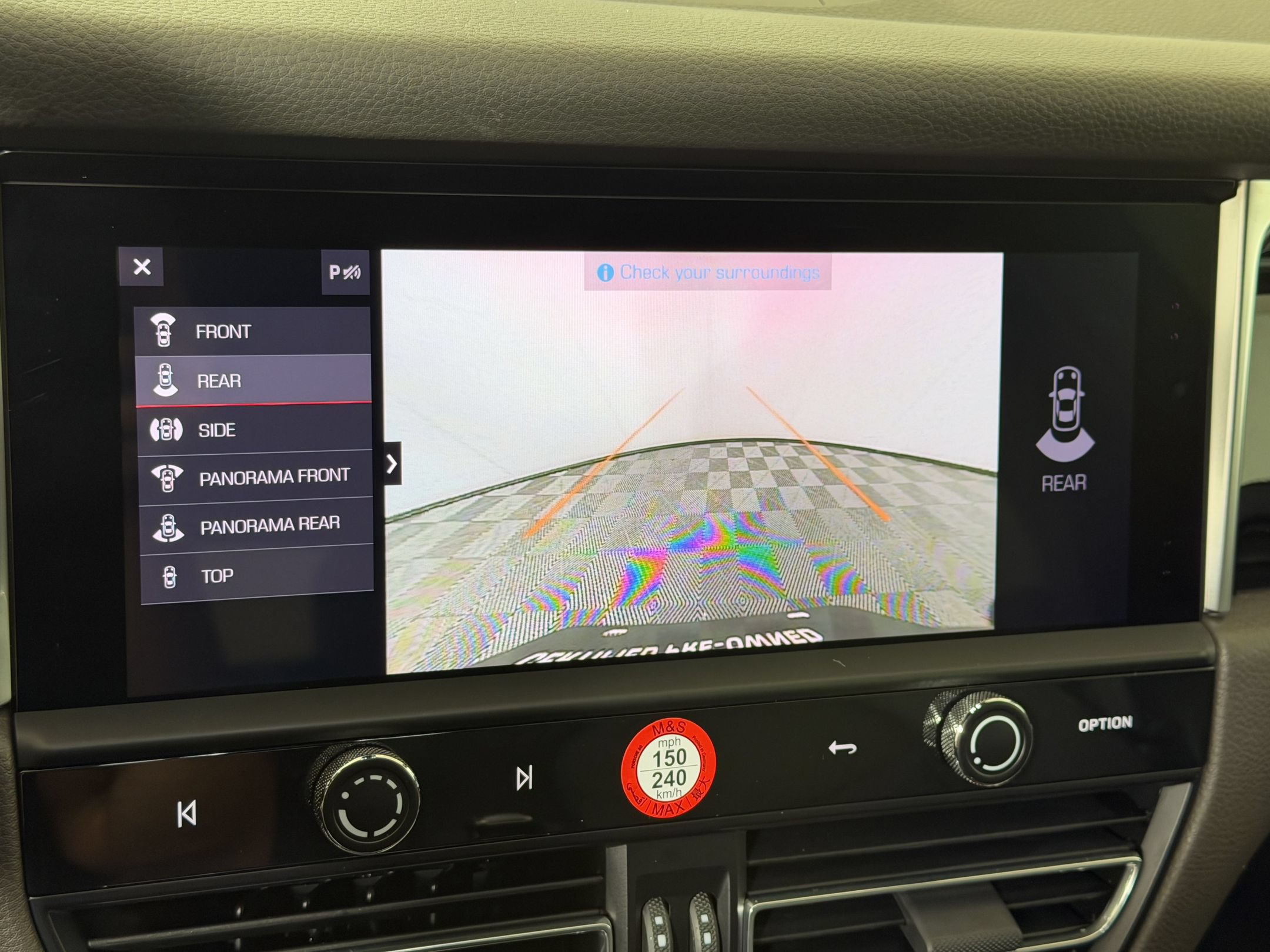 Certified 2024 Porsche Macan S AWD/4WD image 22