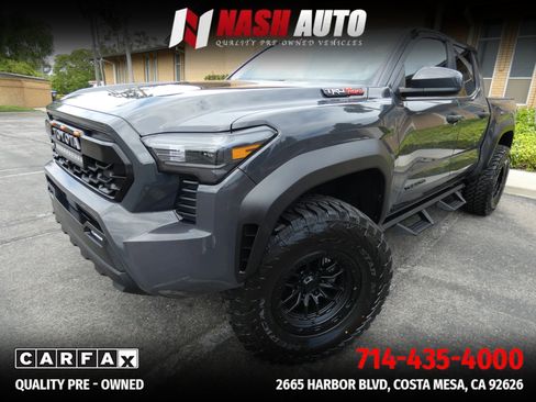 Used 2025 Toyota Tacoma TRD Off-Road image 19