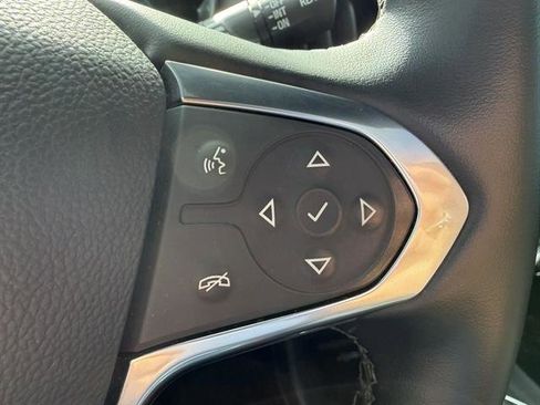 Certified 2023 Chevrolet Traverse RS image 19