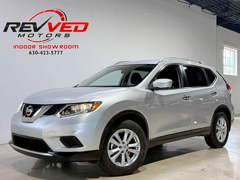 Used 2015 Nissan Rogue SV w/ SV Premium Package FWD image 1