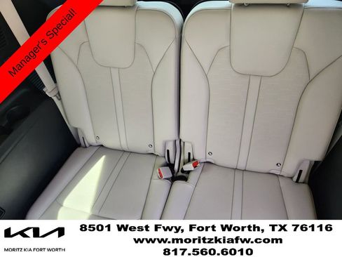 New 2025 Kia Sorento S image 18