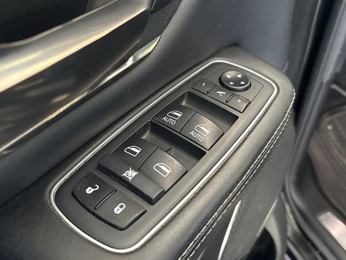 Used 2021 RAM 1500 Limited AWD/4WD image 13