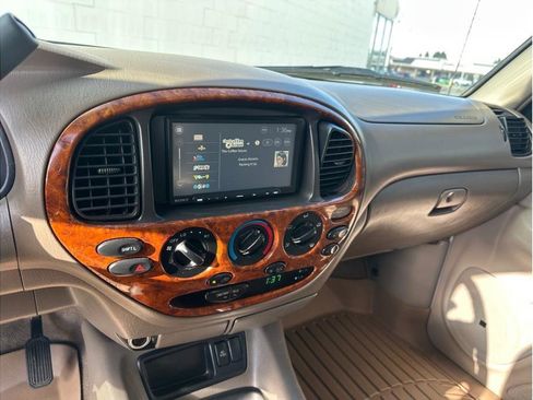 Used 2005 Toyota Tundra Limited image 22