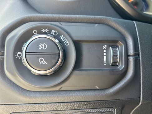New 2026 Jeep Gladiator Sport AWD/4WD image 25