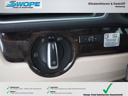 Used 2014 Volkswagen Passat TDI SEL Premium image 16