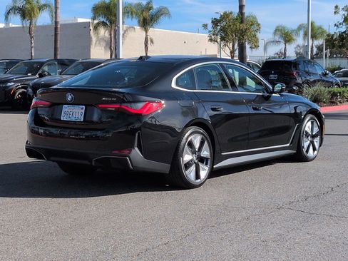 Used 2025 BMW i4 xDrive40i image 10