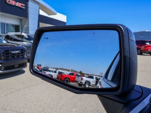 New 2026 GMC Sierra 1500 Elevation image 22