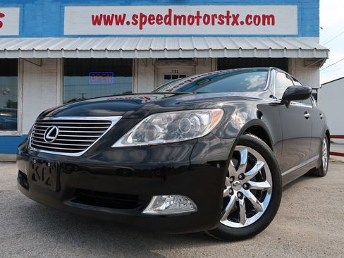 Used 2008 Lexus LS 460 image 1