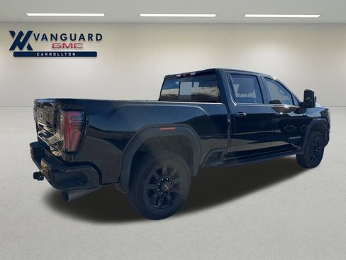 Used 2024 GMC Sierra 2500 AT4 w/ AT4 Premium Plus Package image 2