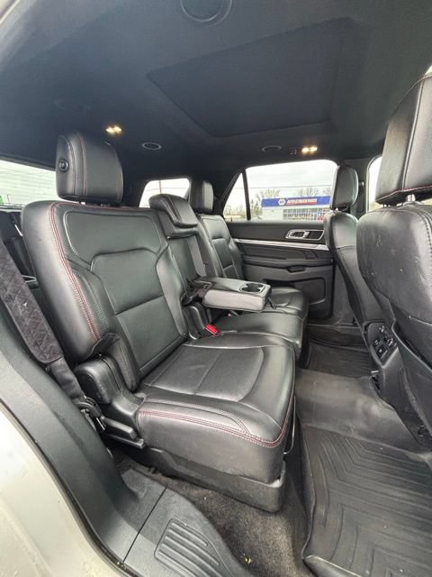 Used 2018 Ford Explorer Sport AWD/4WD image 17