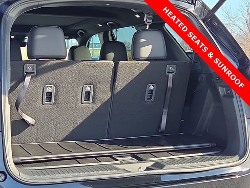 Used 2025 Honda Pilot TrailSport image 9