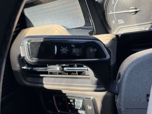 Used 2022 Lincoln Corsair AWD w/ Equipment Group 101A image 21