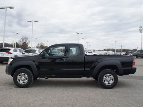 Used 2015 Toyota Tacoma 4x4 Access Cab image 7