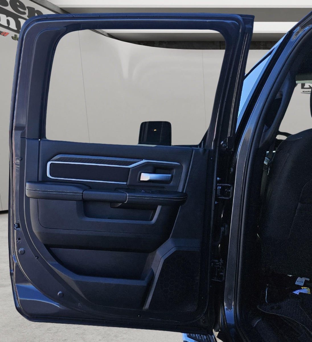 Used 2026 RAM 2500 Big Horn AWD/4WD image 6