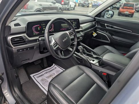 Used 2023 Kia Telluride S w/ S Sunroof Package image 12