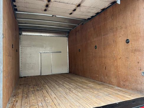 Used 2013 Chevrolet Express 3500 Extended image 22