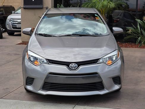 Used 2016 Toyota Corolla LE FWD image 5