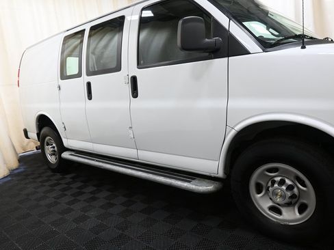 Used 2023 Chevrolet Express 2500 w/ Driver Convenience Package image 11