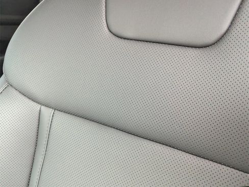 Certified 2025 Hyundai Tucson SEL image 17