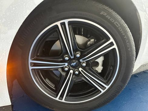 Certified 2025 Ford Mustang Coupe RWD image 3
