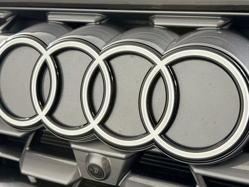 Used 2026 Audi Q5 Premium AWD/4WD image 15