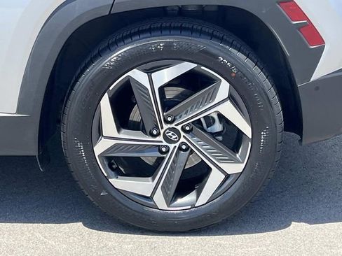 Certified 2022 Hyundai Tucson Limited FWD image 13