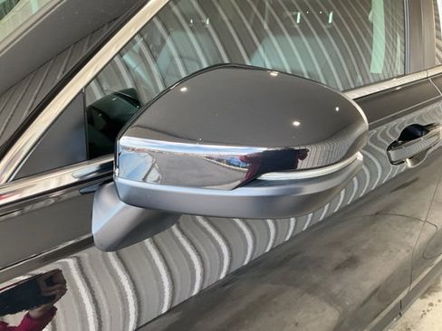 Certified 2023 Honda CR-V EX-L image 3