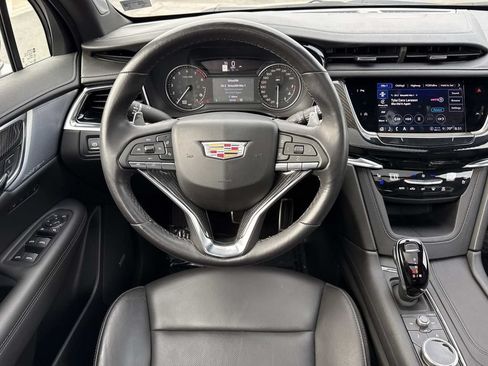Used 2023 Cadillac XT6 Sport AWD/4WD image 13