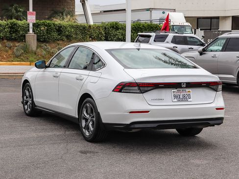 Certified 2023 Honda Accord EX image 12