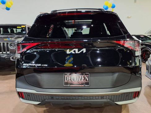 Used 2024 Kia Sportage X-Pro AWD/4WD image 5
