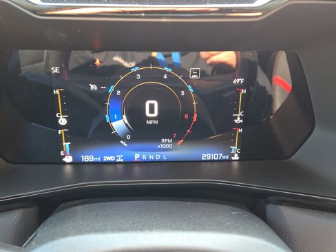 Used 2023 Chevrolet Colorado Z71 w/ Z71 Convenience Package 2 image 31