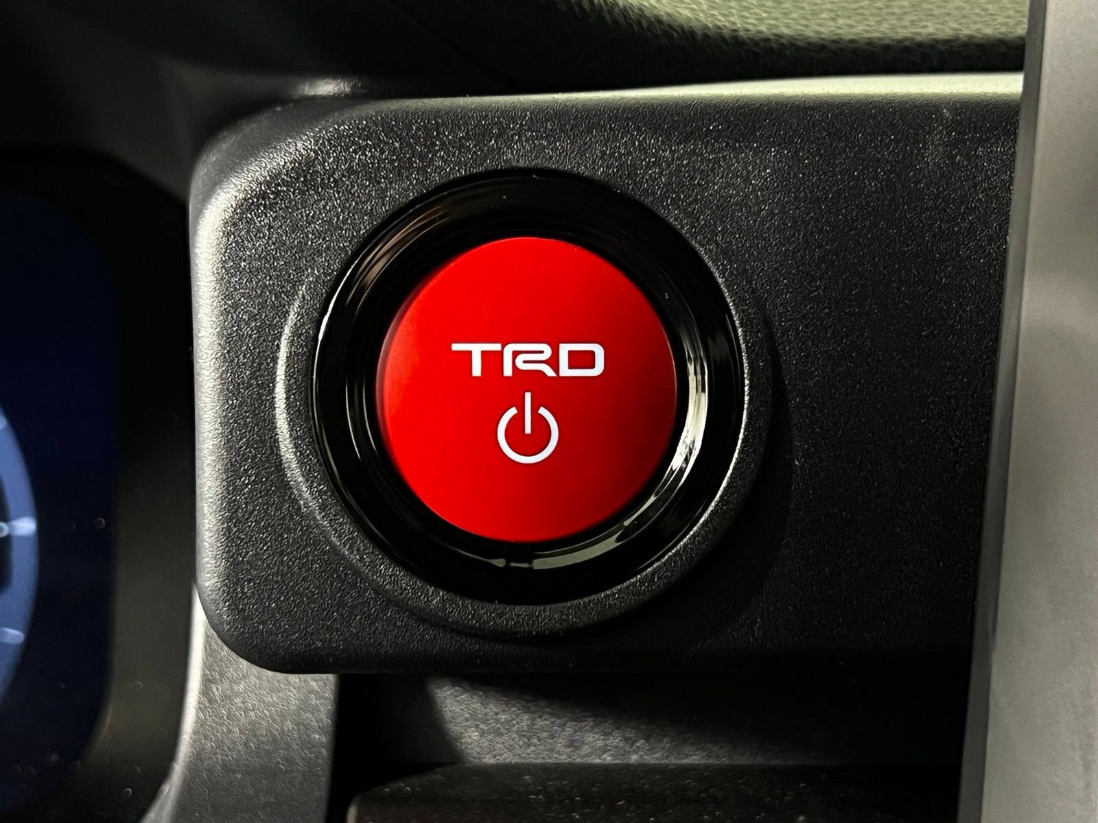 Certified 2025 Toyota 4Runner TRD Off-Road AWD/4WD image 20
