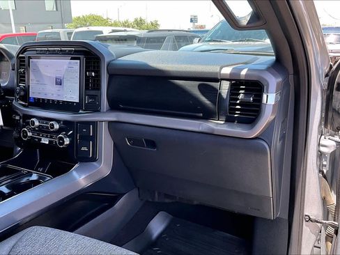 Certified 2024 Ford F150 XLT w/ FX4 Off-Road Package AWD/4WD image 18