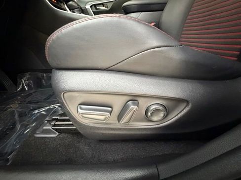 Used 2022 Toyota RAV4 XSE w/ Weather Package image 26