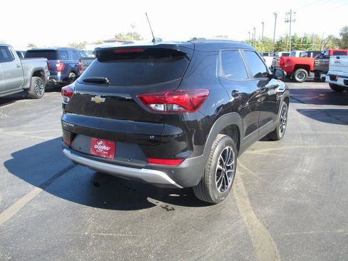 Certified 2025 Chevrolet TrailBlazer LT w/ LT Cold Weather Package image 5