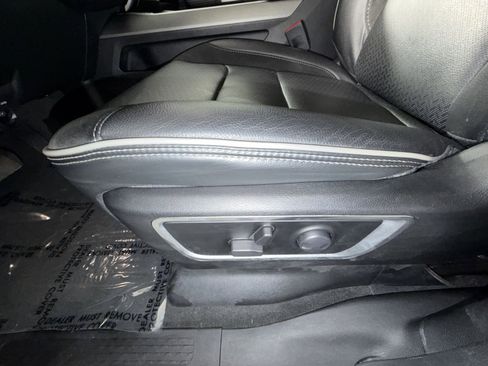 Used 2023 RAM 1500 Laramie image 14