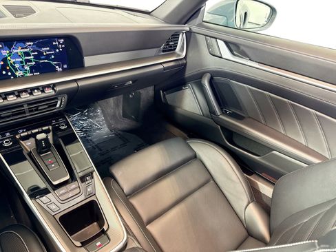 Certified 2024 Porsche 911 Turbo S image 21