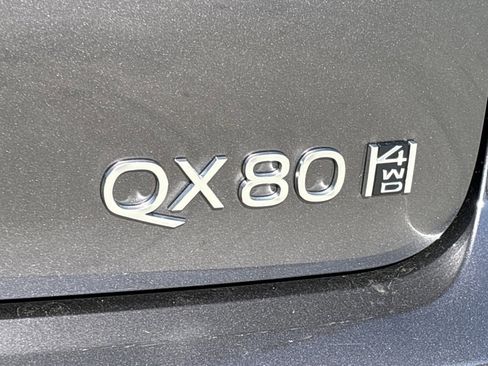 New 2026 INFINITI QX80 Luxe image 5